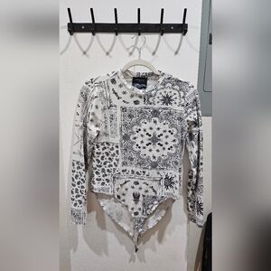 FOREVER 21 - Bodysuit Hot Wheels theme